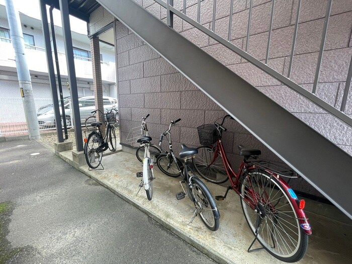 ロイヤルハイツ小松島Ⅰの物件外観写真