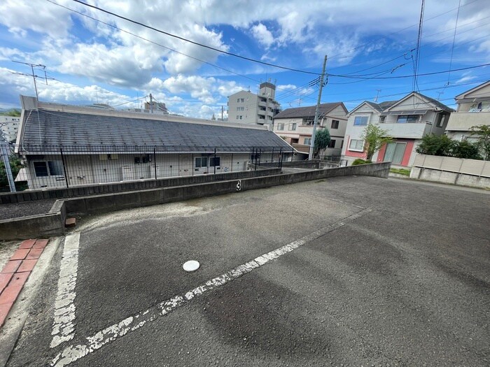 ロイヤルハイツ小松島Ⅰの物件外観写真