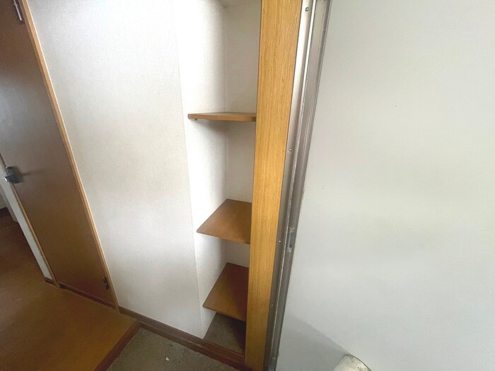 ロイヤルハイツ小松島Ⅰの物件内観写真