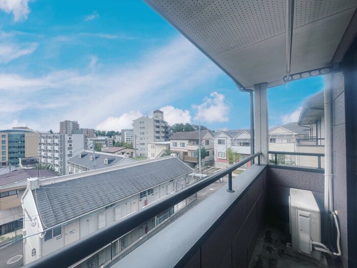 ロイヤルハイツ小松島Ⅰの物件内観写真