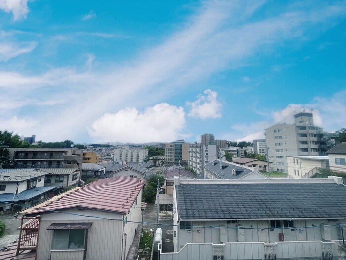 ロイヤルハイツ小松島Ⅰの物件内観写真