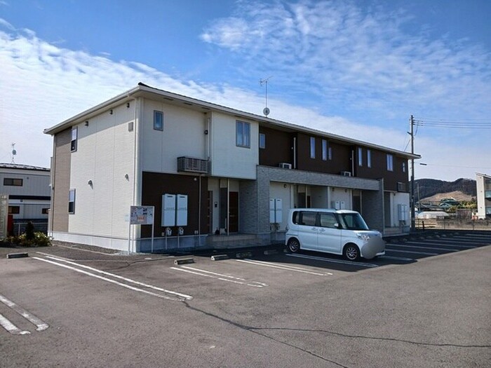 コットン・ヴィラ・ノースⅢの物件外観写真