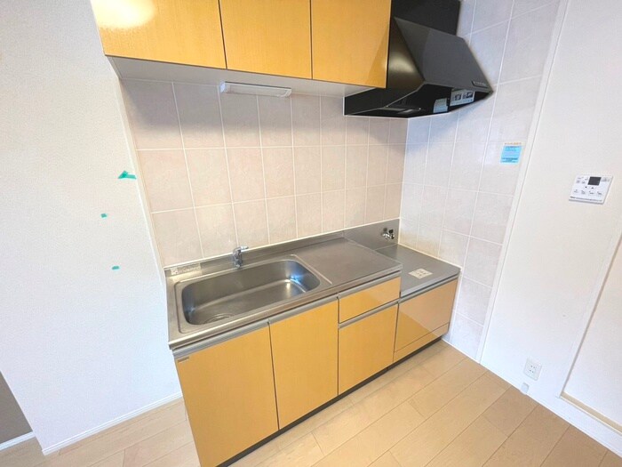 アドニスパークの物件内観写真