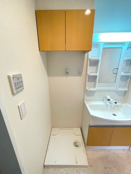 アドニスパークの物件内観写真