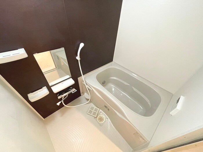 アドニスパークの物件内観写真