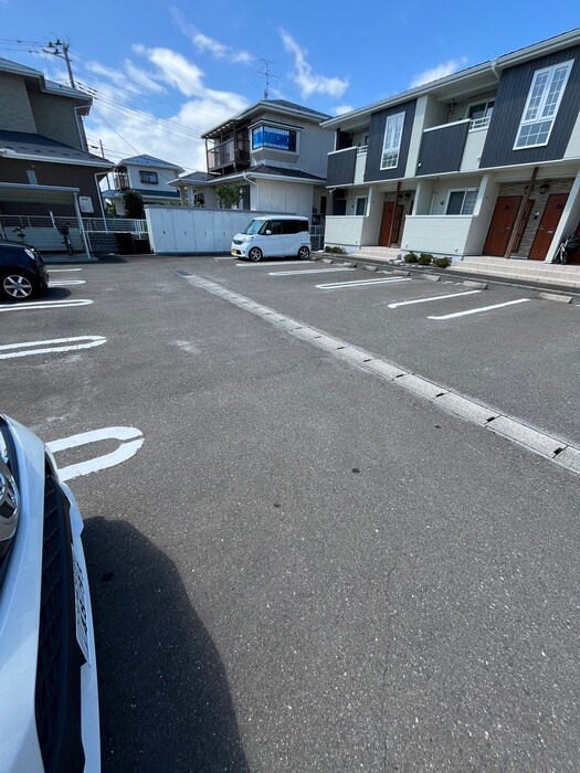 カーサ・ドマーニⅡの物件外観写真