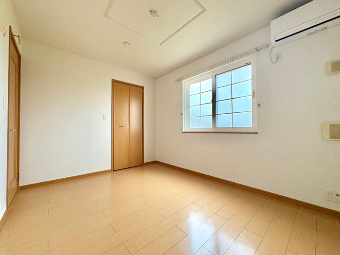 カーサ・ドマーニⅡの物件内観写真