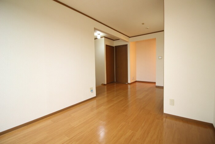 スターヒルズアサノＢ館の物件内観写真