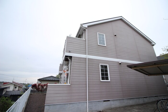 スターヒルズアサノＢ館の物件外観写真