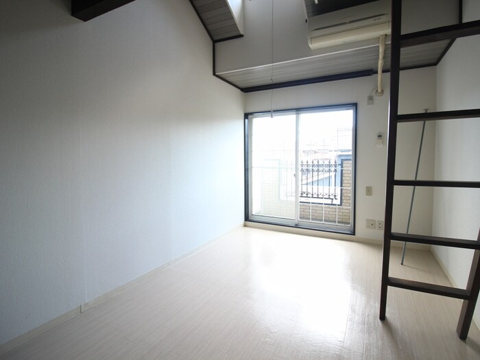 ロイヤルビレッジ旭ヶ丘の物件内観写真