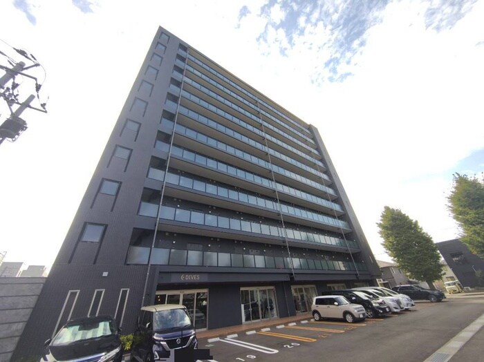 ﾙｱｰﾅ･ｴｰﾙ･ﾚｼﾞﾃﾞﾝｽ卸町の物件外観写真