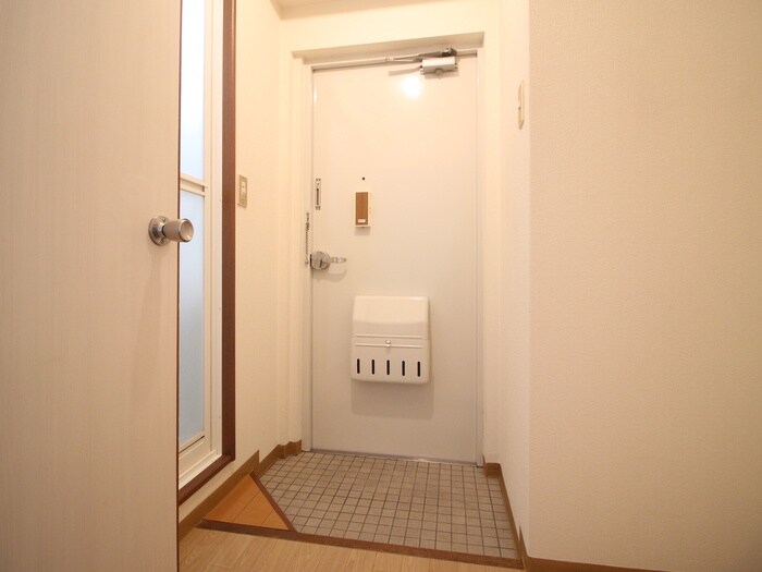 ＫＭＮビルの物件内観写真