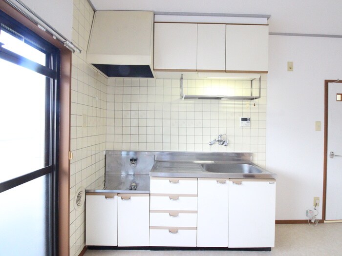 カルチェ堀田の物件内観写真