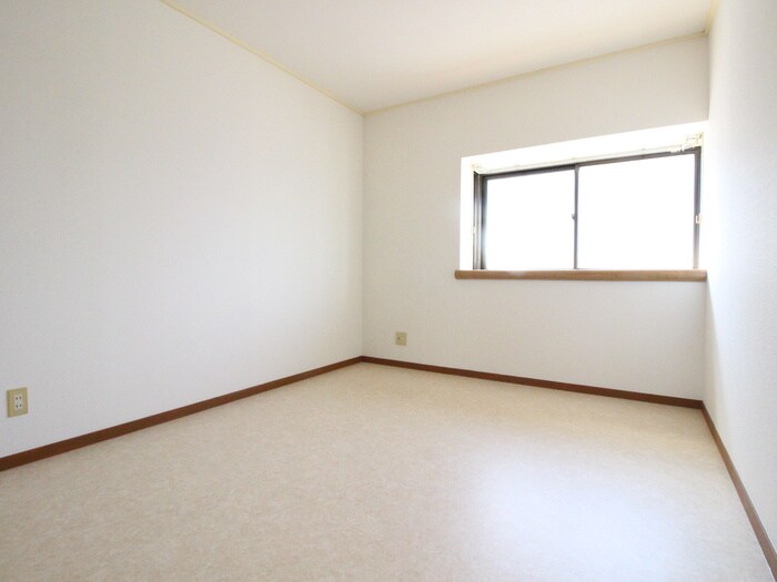 カルチェ堀田の物件内観写真