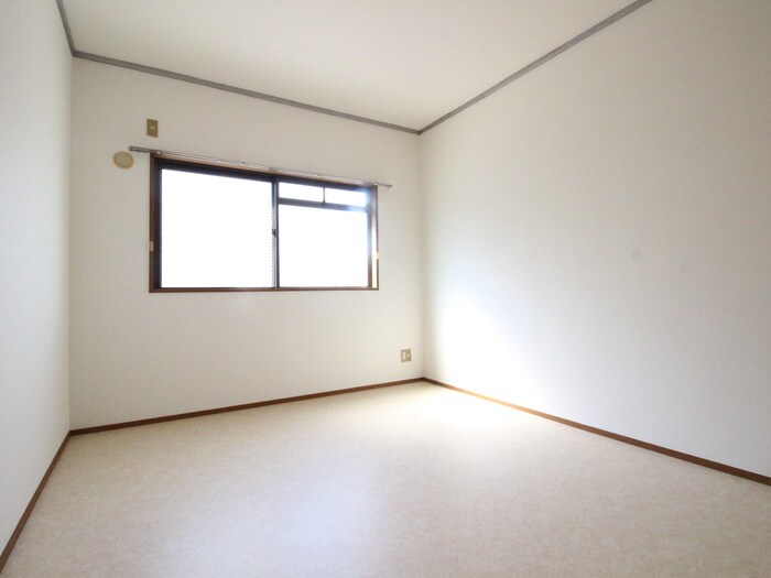 カルチェ堀田の物件内観写真