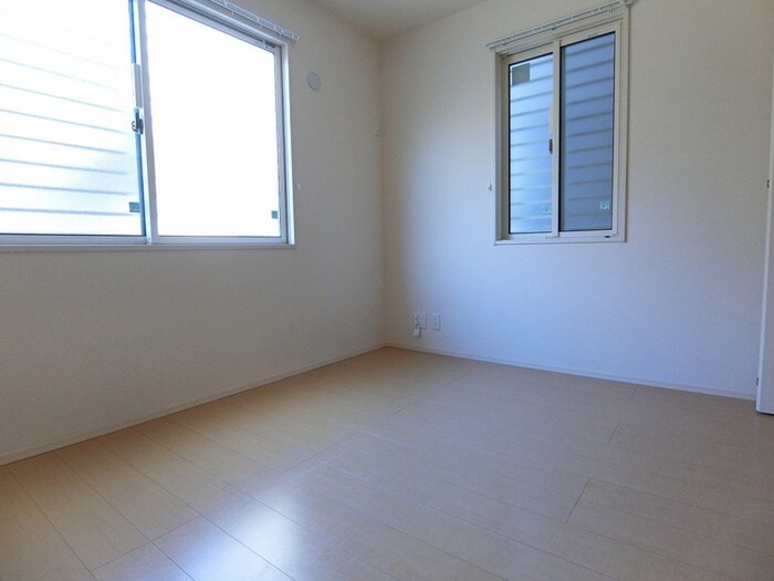 グランディール東原Ｅ棟の物件内観写真