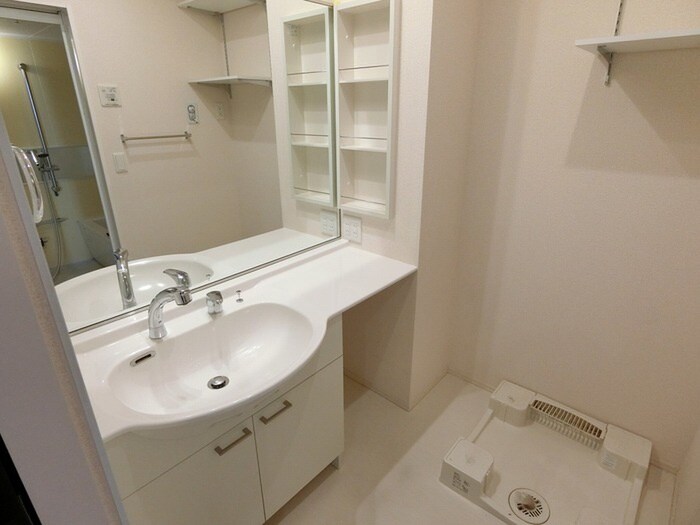 グランディール東原Ｅ棟の物件内観写真