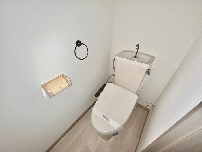 フロ－ラル茶柱の物件内観写真