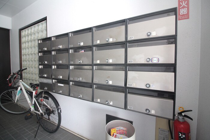 ノワール榎町の物件外観写真