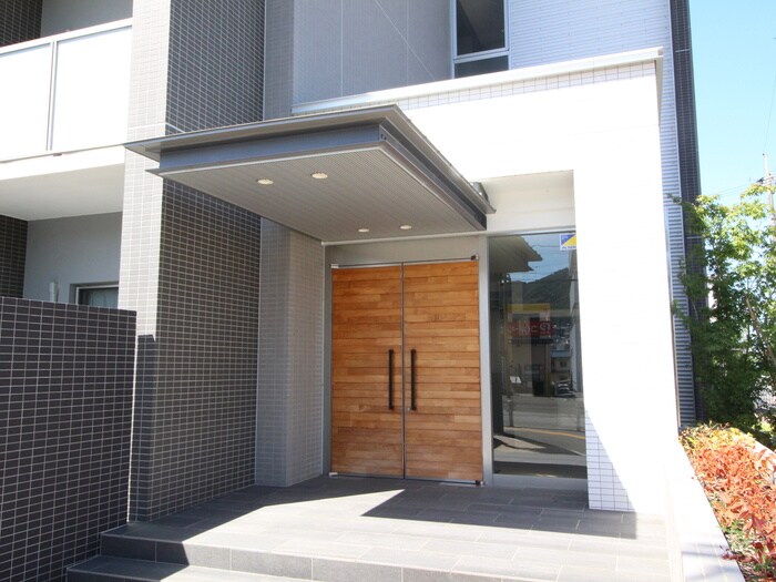 Ｋｓ　Ｂｌｄｇの物件外観写真