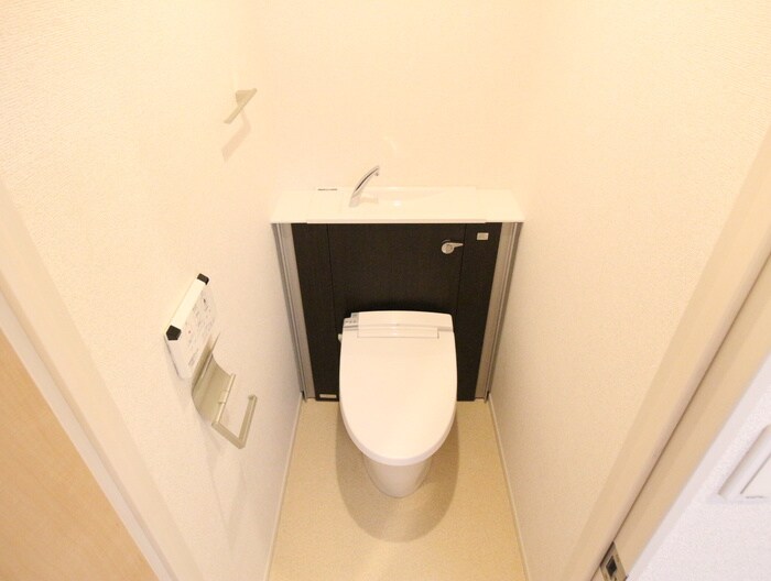 ７ｔｈ ＦＬＡＧ 己斐本町の物件内観写真