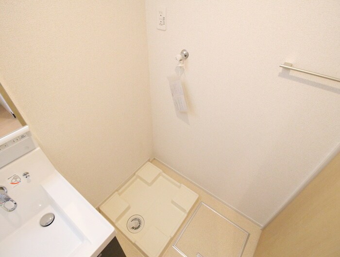 ７ｔｈ ＦＬＡＧ 己斐本町の物件内観写真