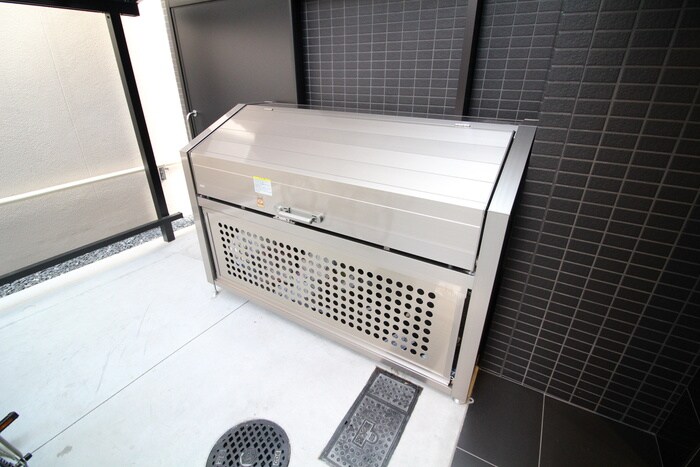 CREST　CENTRAL　BLDG.の物件外観写真