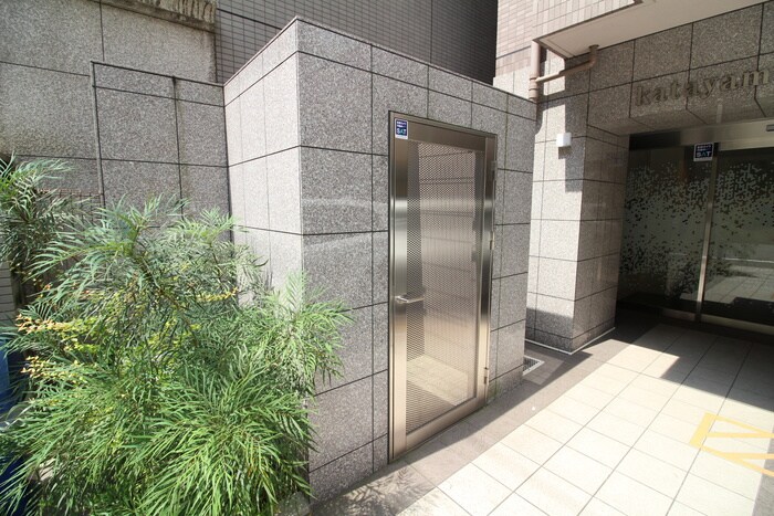 Katayama BLDG22の物件外観写真