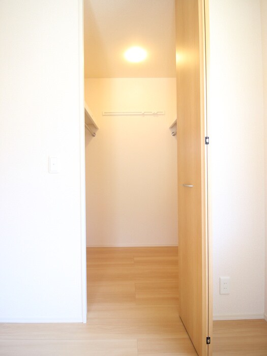 アザレアの物件内観写真