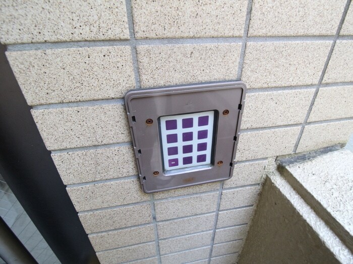 己斐上タウンＢ棟の物件外観写真