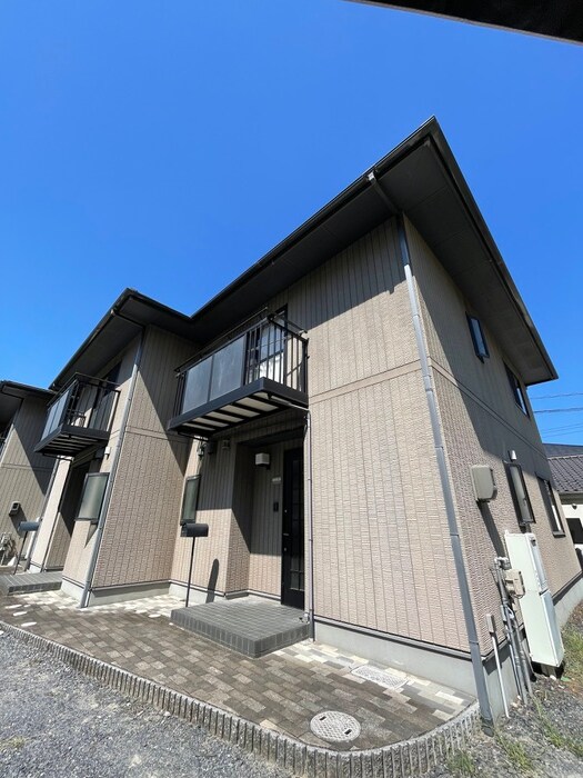 カタヤマB館の物件外観写真