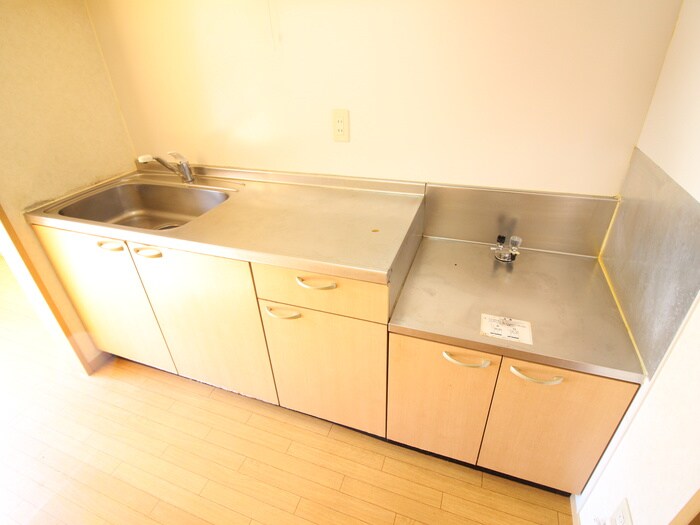 カタヤマB館の物件内観写真