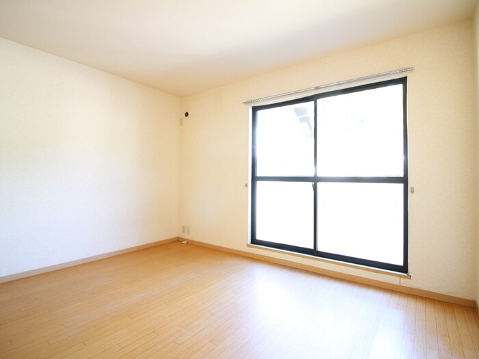 カタヤマB館の物件内観写真