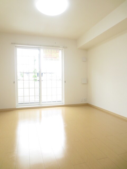 シャン・ド・フル－ル・タマキの物件内観写真