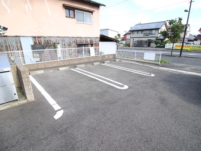 シャン・ド・フル－ル・タマキの物件外観写真