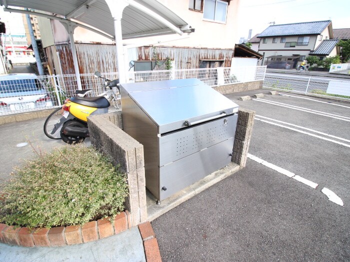 シャン・ド・フル－ル・タマキの物件外観写真