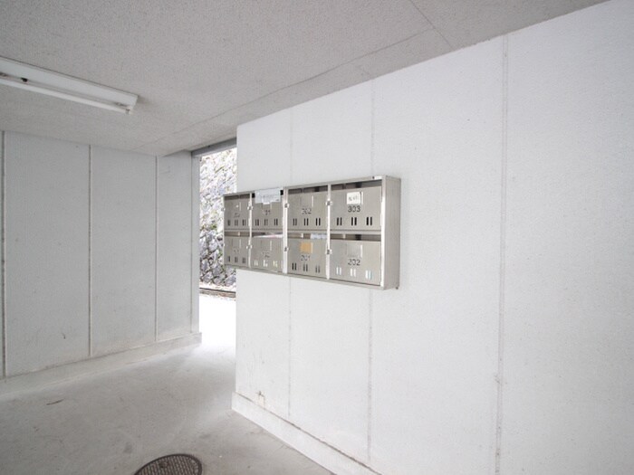 グリ－ンシティ串戸の物件外観写真