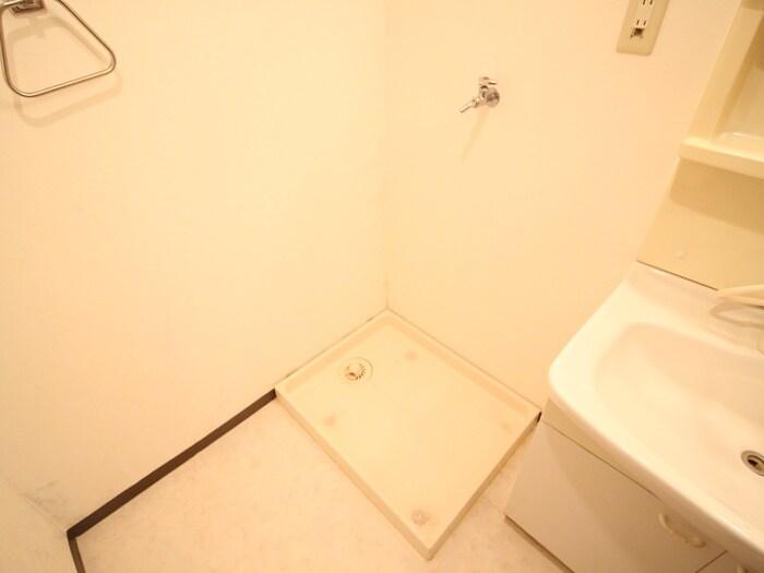 サラマンカビルの物件内観写真