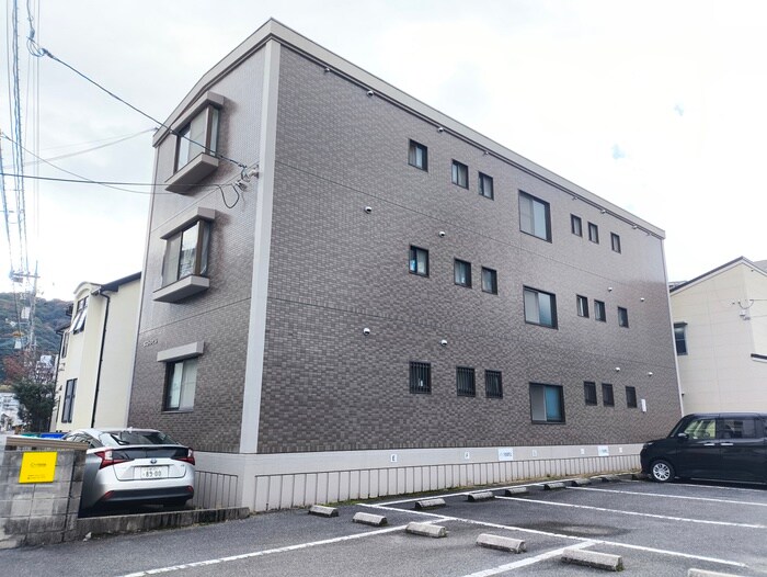 ボストンビルの物件外観写真