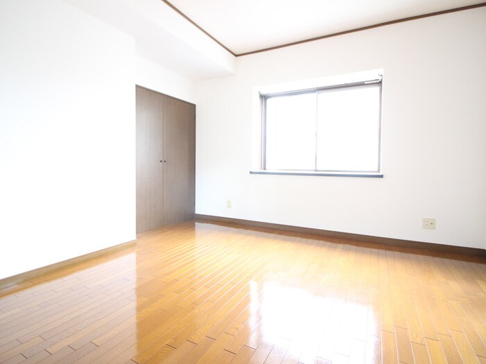 ボストンビルの物件内観写真