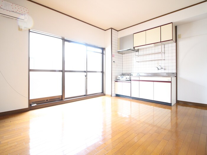 ボストンビルの物件内観写真