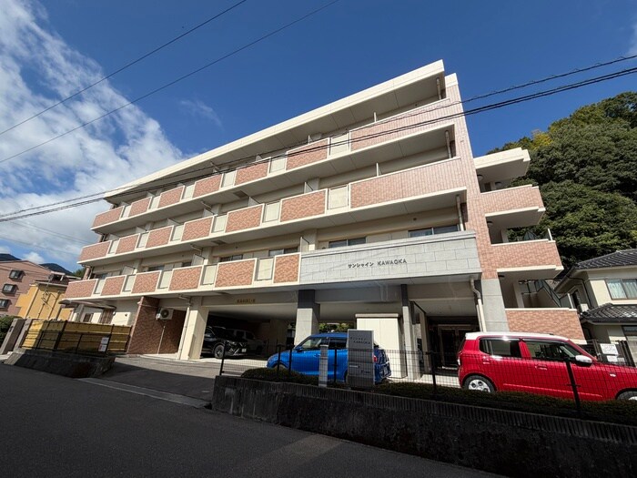 サンシャインＫＡＷＡＯＫＡの物件外観写真