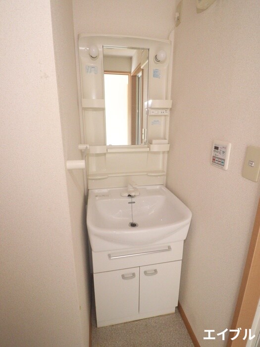 サンシャインＫＡＷＡＯＫＡの物件内観写真