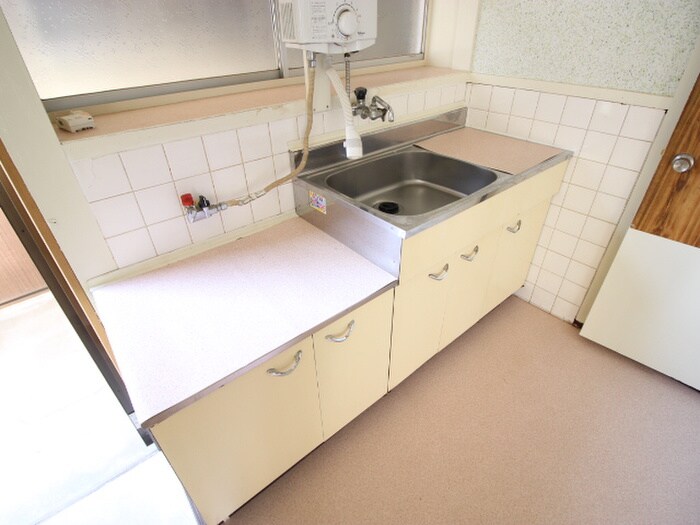 西本アパートの物件内観写真