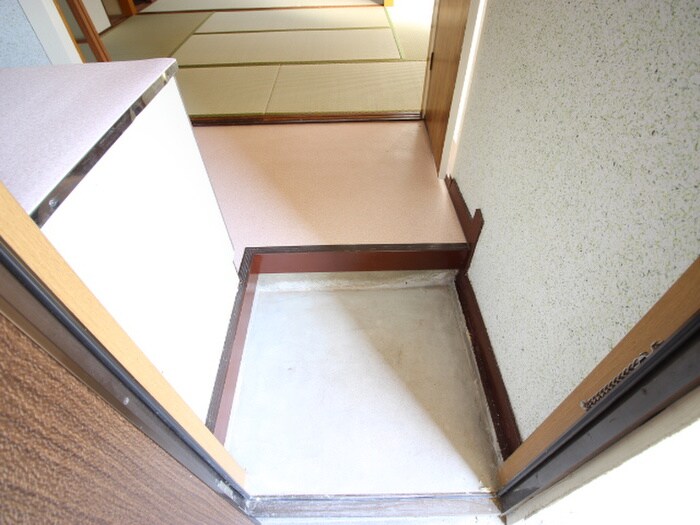 西本アパートの物件内観写真