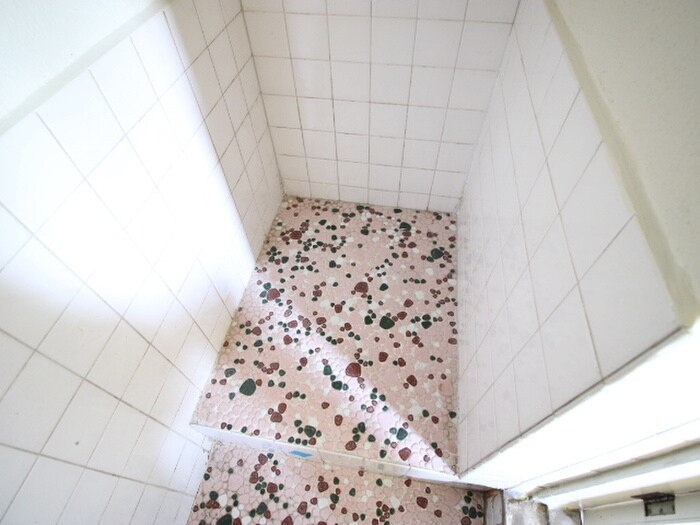 西本アパートの物件内観写真