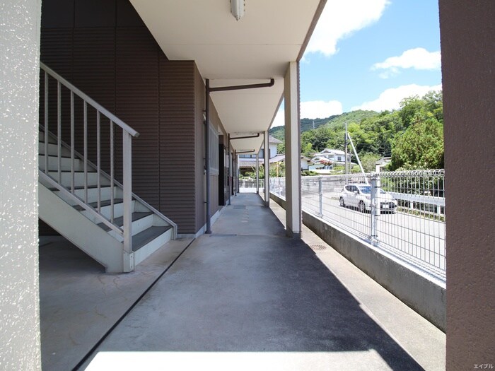 グラディオアキの物件外観写真