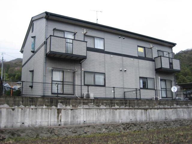 フォレスト．Ｍの物件外観写真