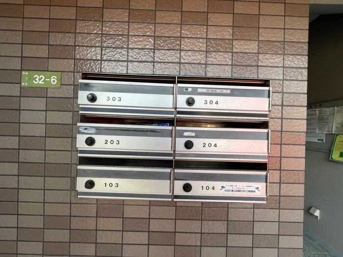 カルムＦＭの物件外観写真