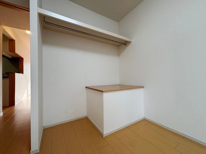 メゾンドペルレ住村Ⅱの物件内観写真